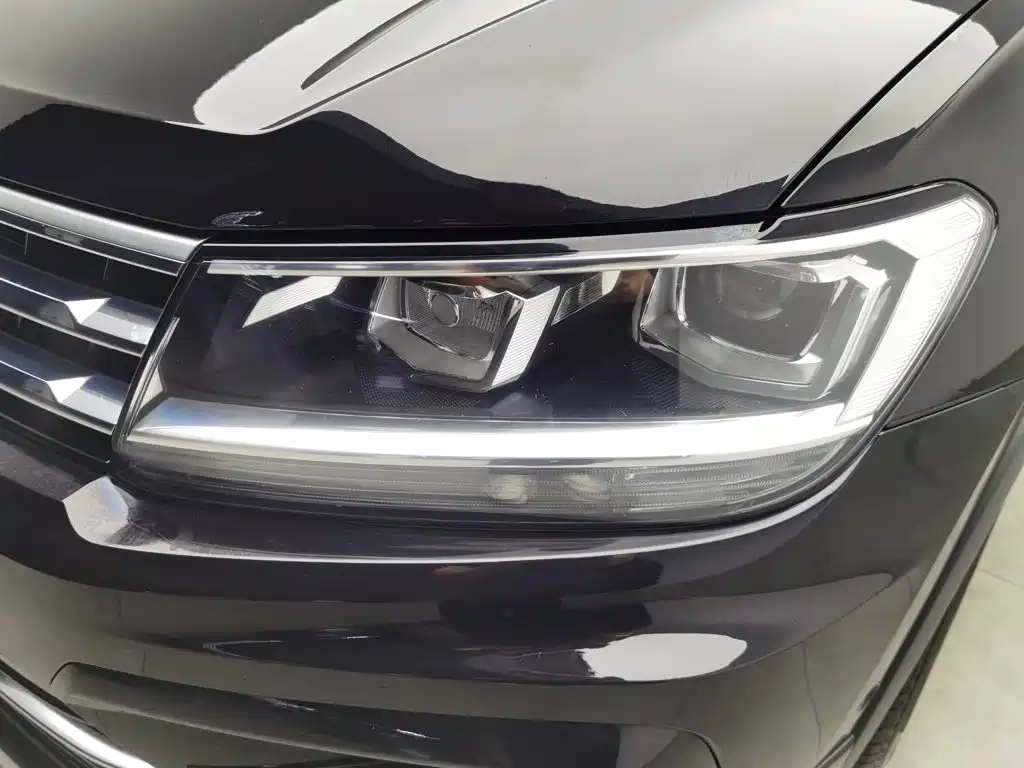 Volkswagen Tiguan L — миниатюра 7