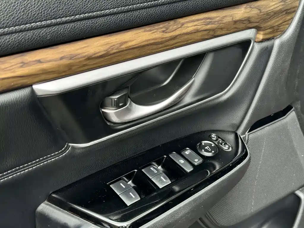 Honda CR-V — миниатюра 9