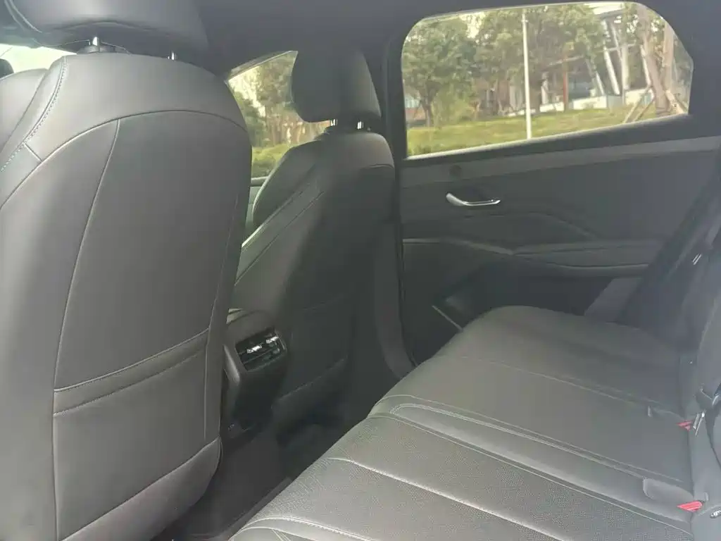 BYD Qin PLUS — миниатюра 4