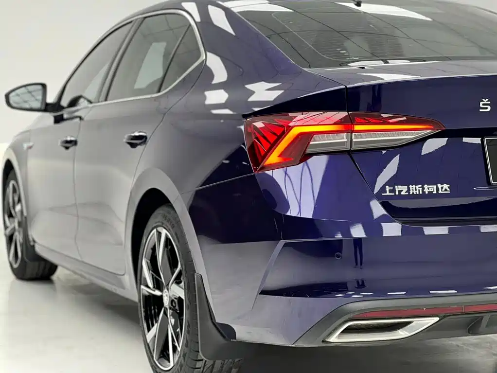 Skoda Octavia — миниатюра 13