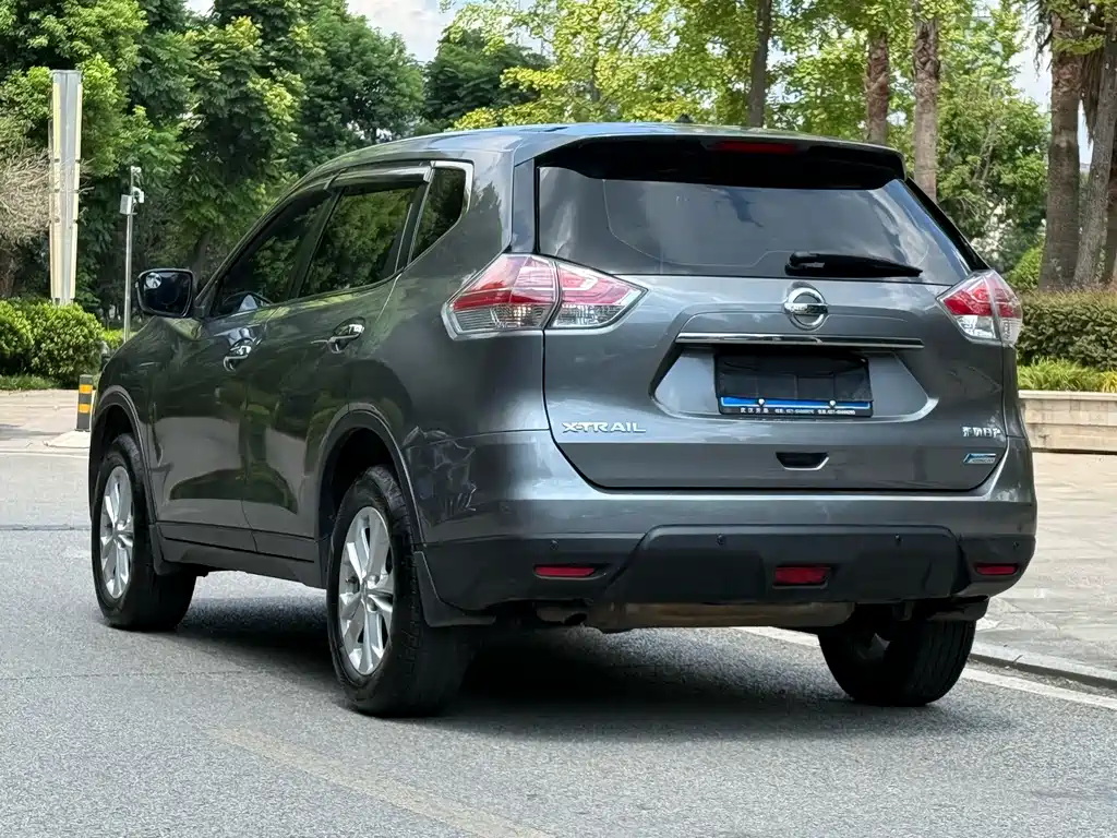 Nissan X-Trail — миниатюра 4