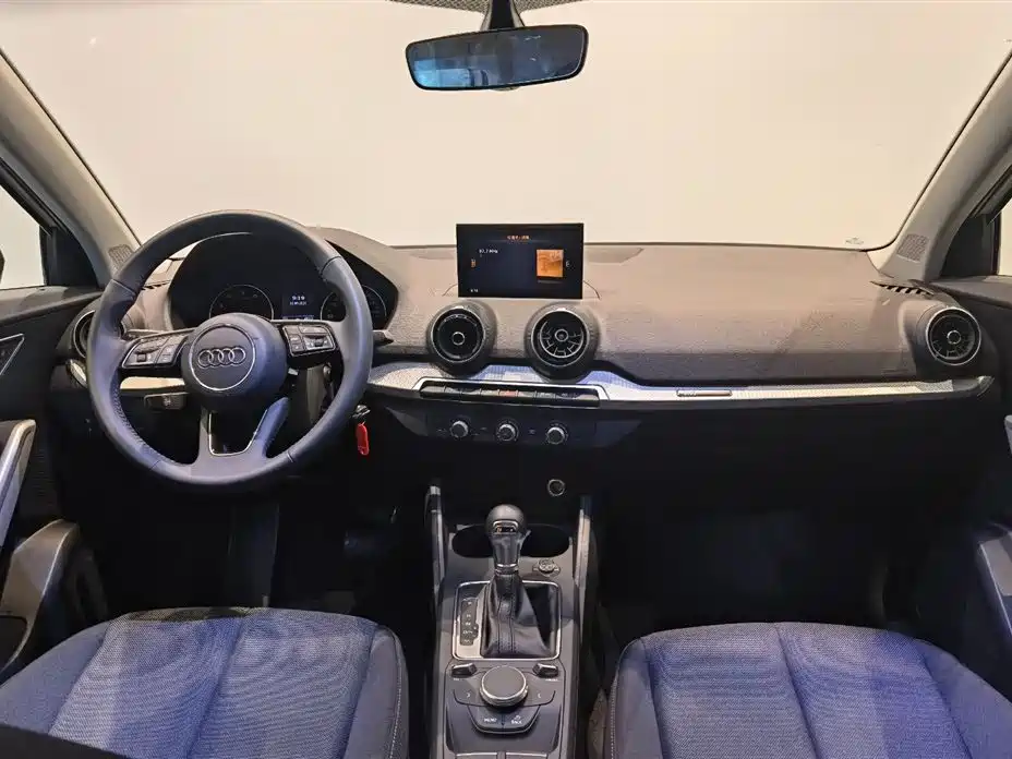 Audi Q2L 2020 35 TFSI