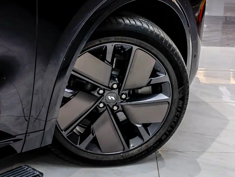 Li Auto Li L9 — миниатюра 8