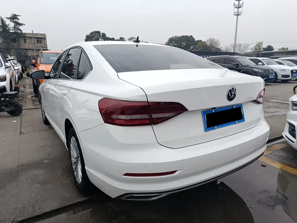 Volkswagen Lavida — миниатюра 18