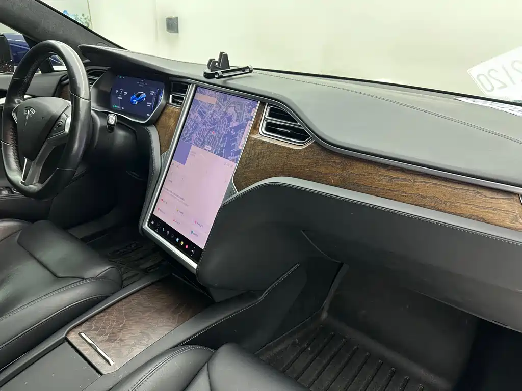 Tesla Model S — фотографии объявления, Фото 21