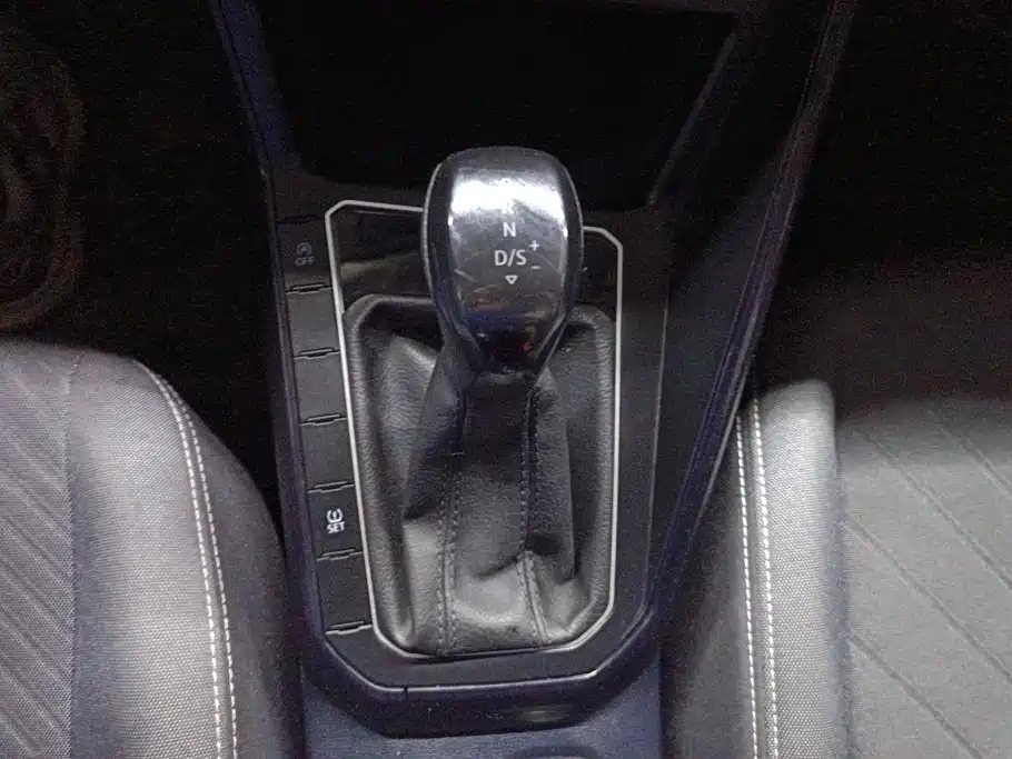 Volkswagen Lavida — миниатюра 16