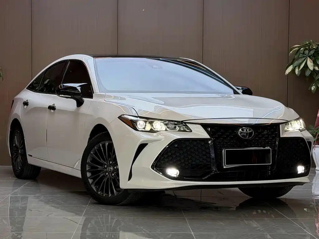 Toyota Avalon — миниатюра 3