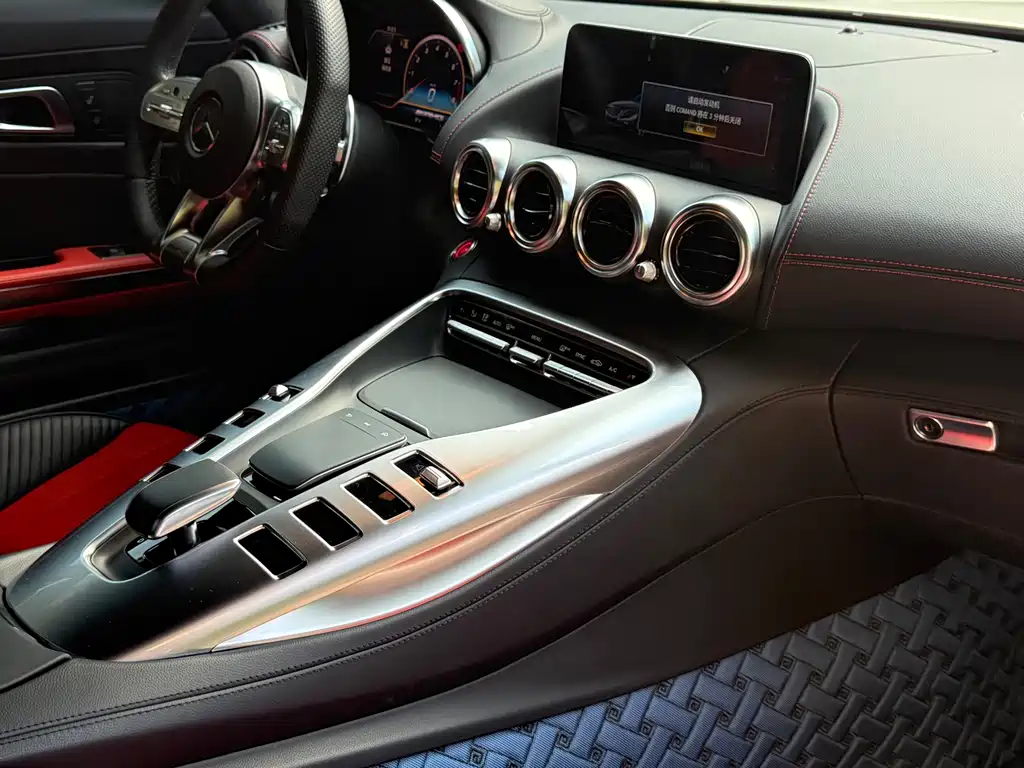 Mercedes-Benz AMG GT — миниатюра 14