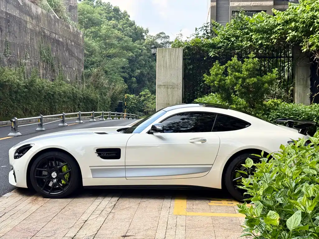 Mercedes-Benz AMG GT — миниатюра 4