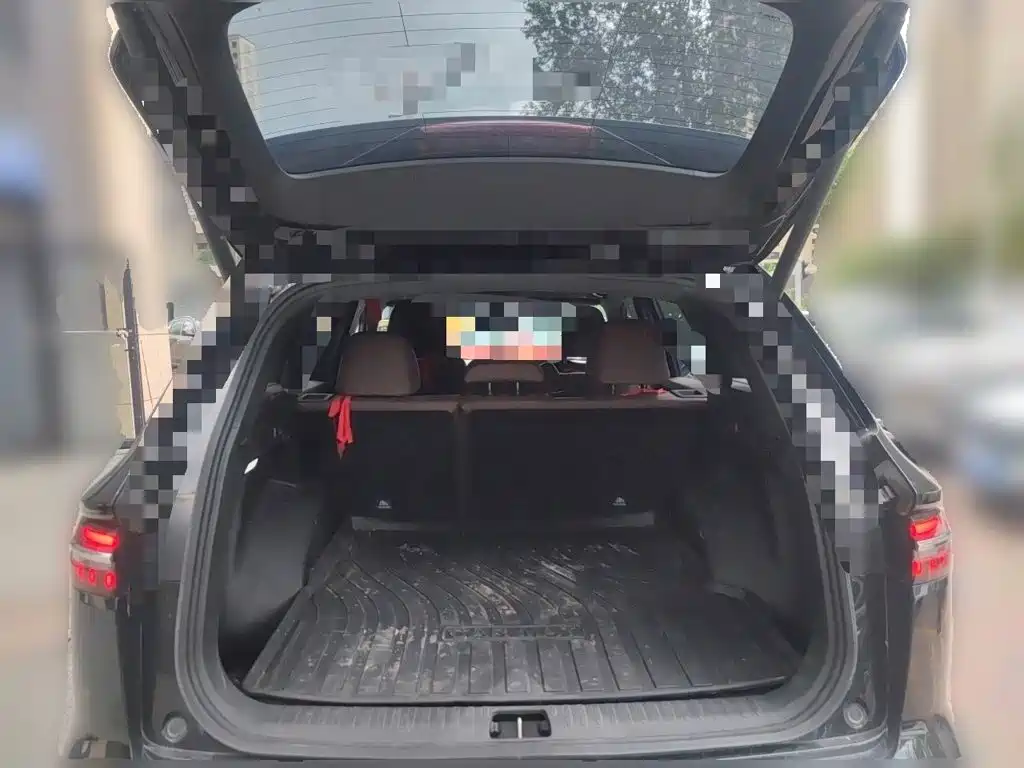 Geely Xingyue L — миниатюра 20