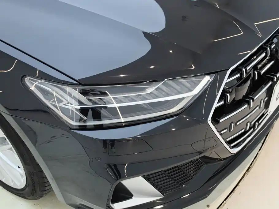 Audi A7L — миниатюра 8