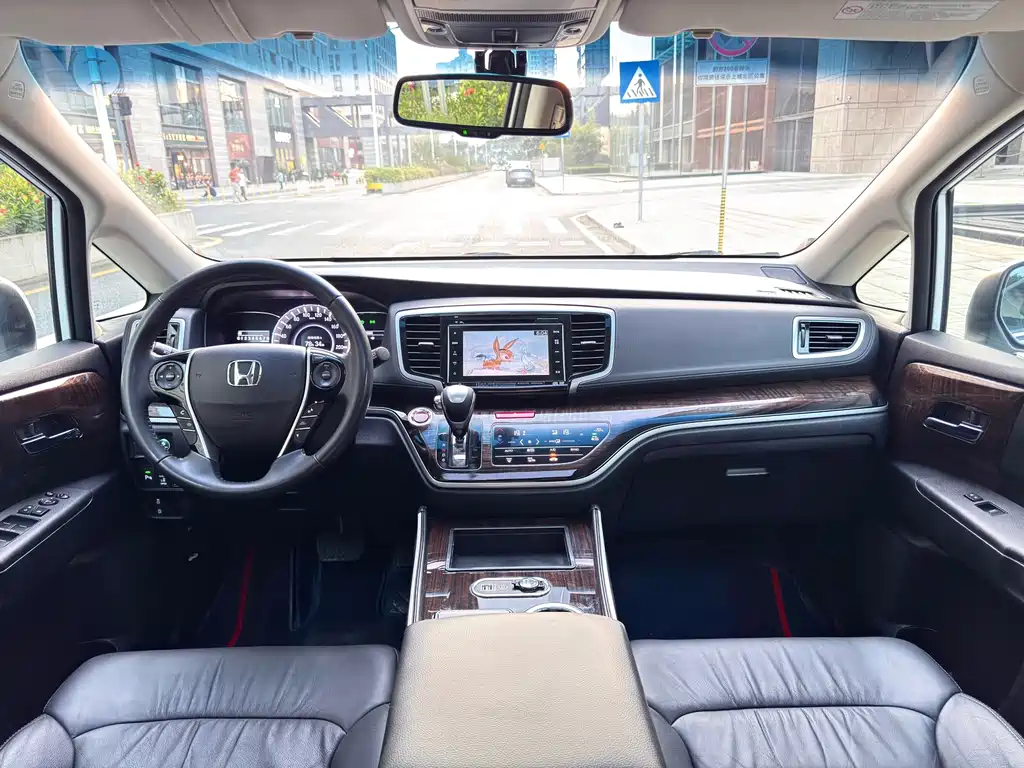 Honda Odyssey — миниатюра 9