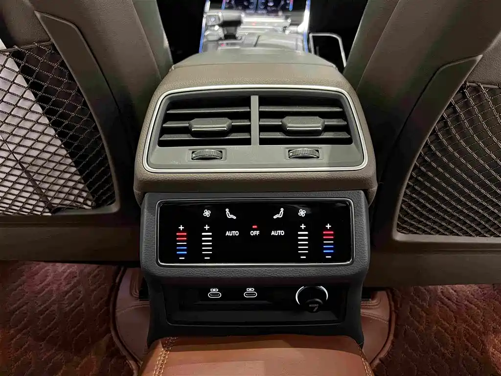 Audi A7L — миниатюра 30