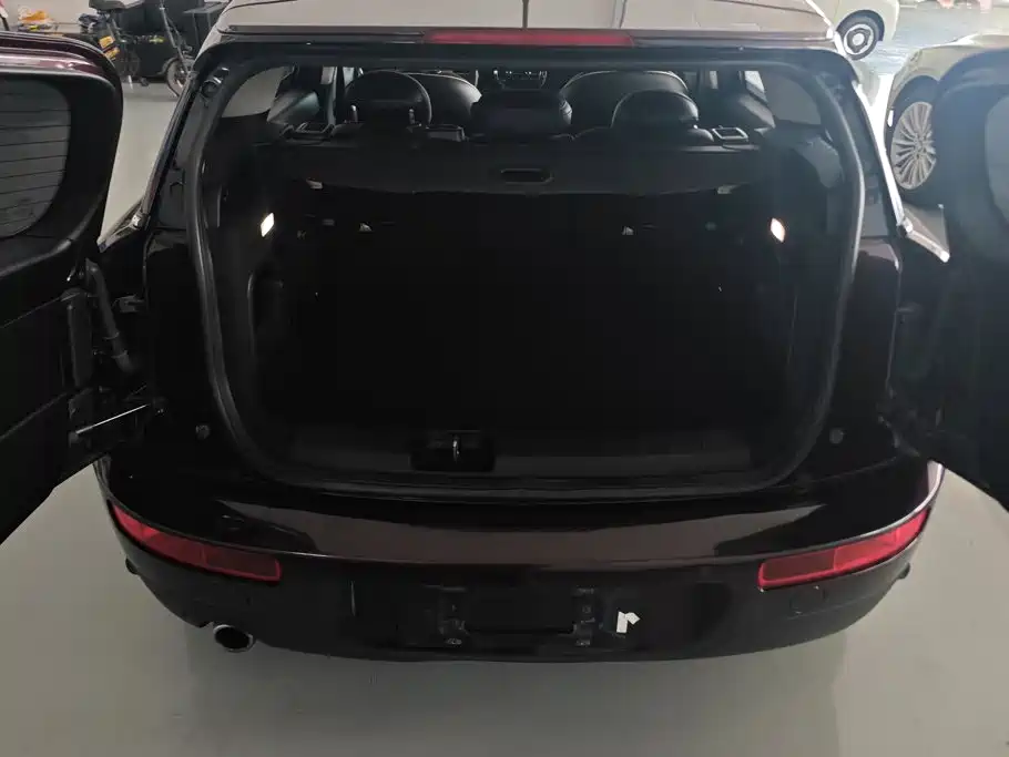 MINI Mini Clubman — миниатюра 4
