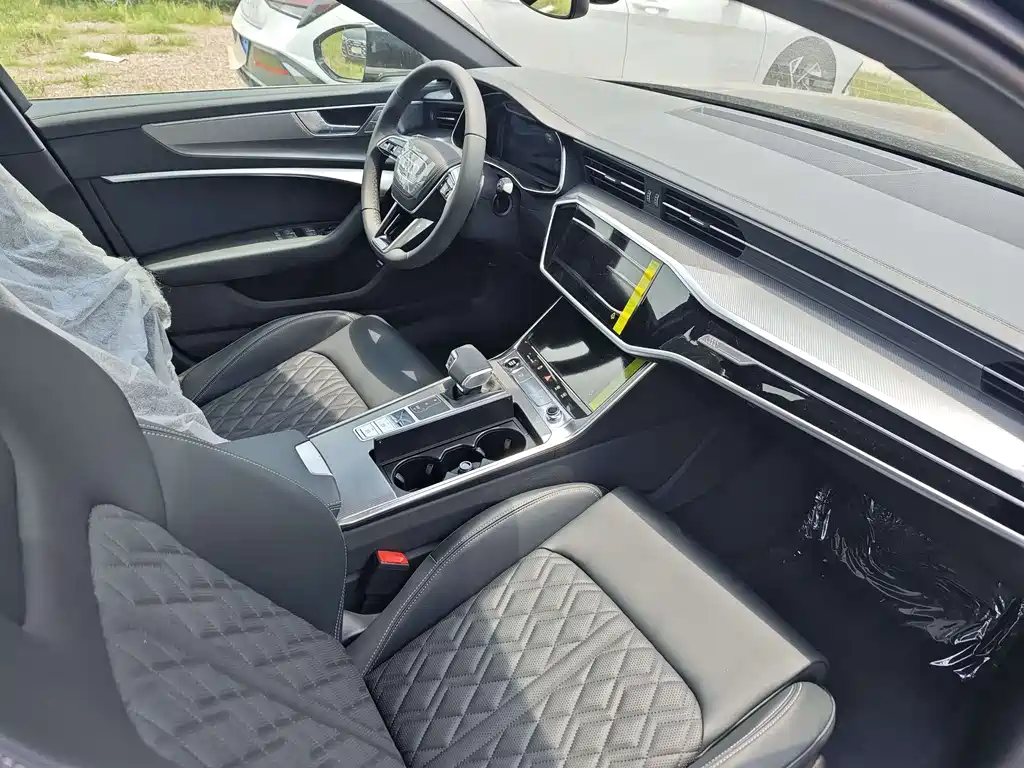 Audi A6L 2025 45 TFSI