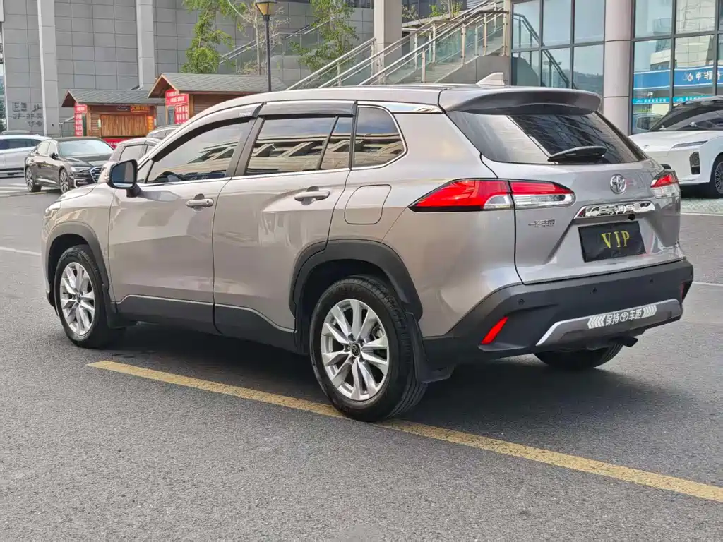 Toyota Corolla Cross — миниатюра 5