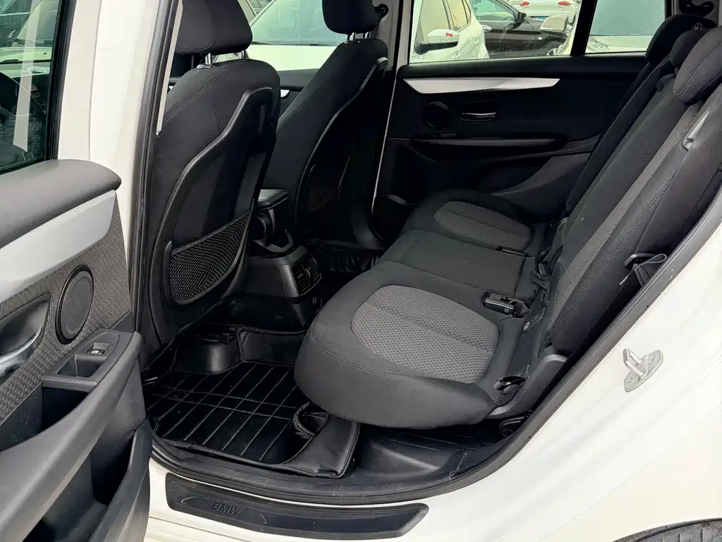 BMW 2 Series Gran Tourer 218i Leading Type, фото 7