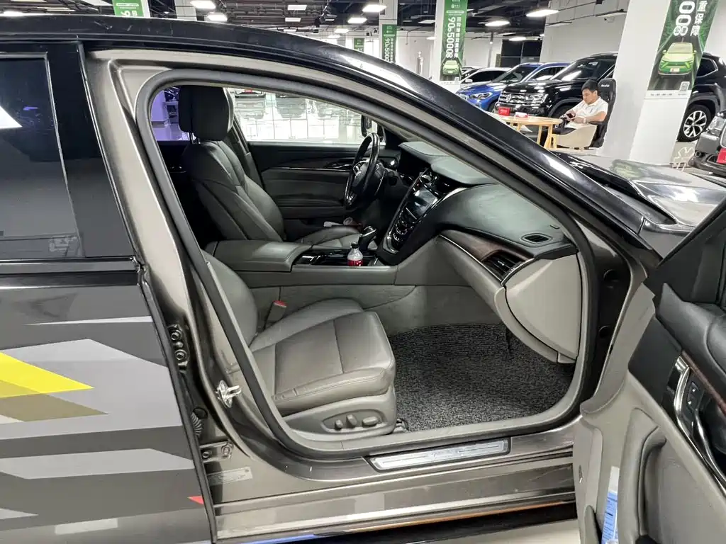 Cadillac CTS — миниатюра 22