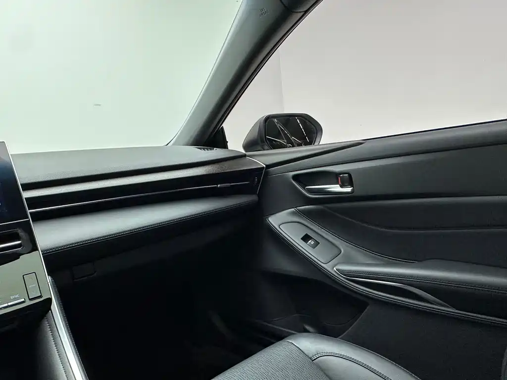 Toyota Avalon — миниатюра 17