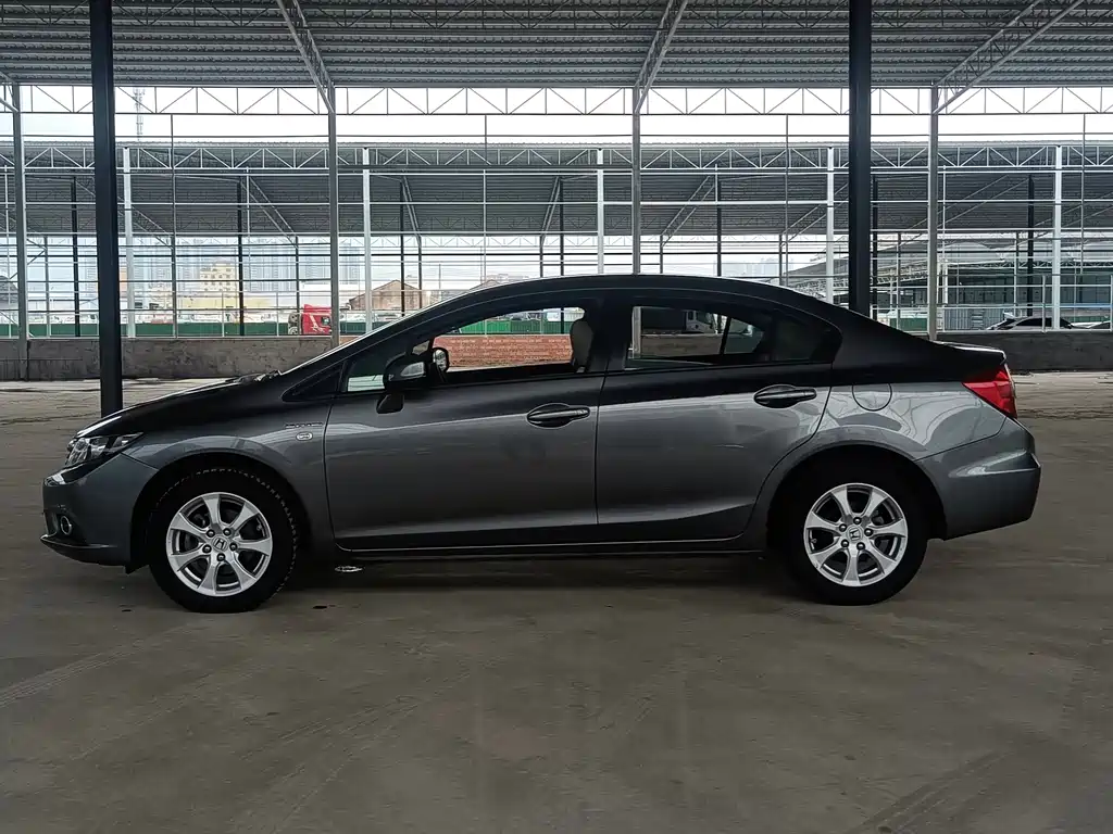 Honda Civic — миниатюра 3