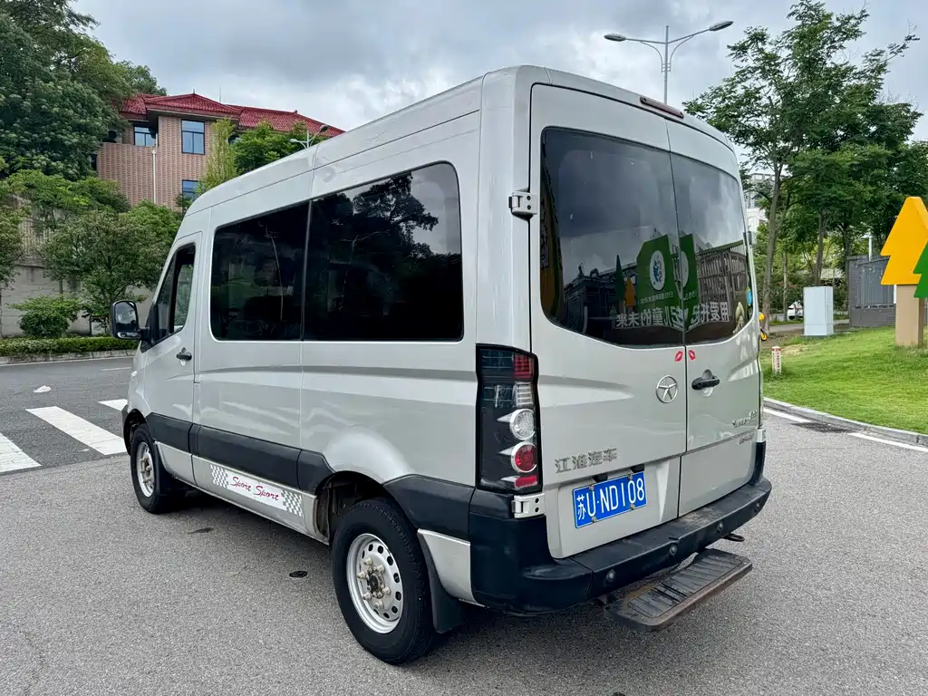 JAC Xingrui — миниатюра 11