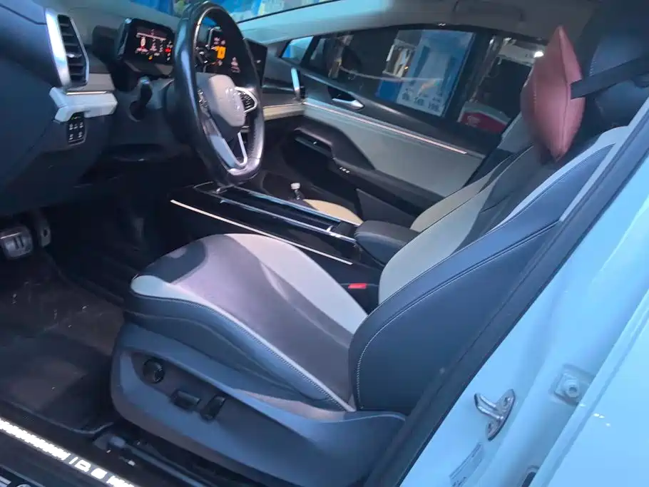 Volkswagen ID.6 Crozz — миниатюра 9