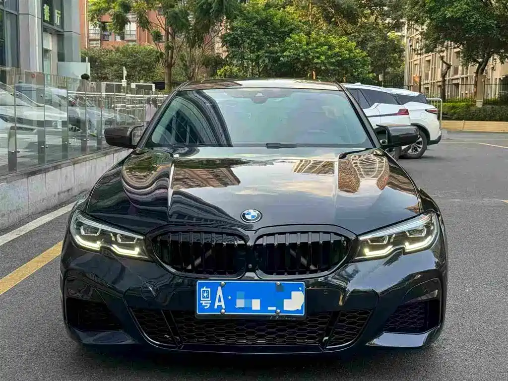 BMW 3 Series — миниатюра 3