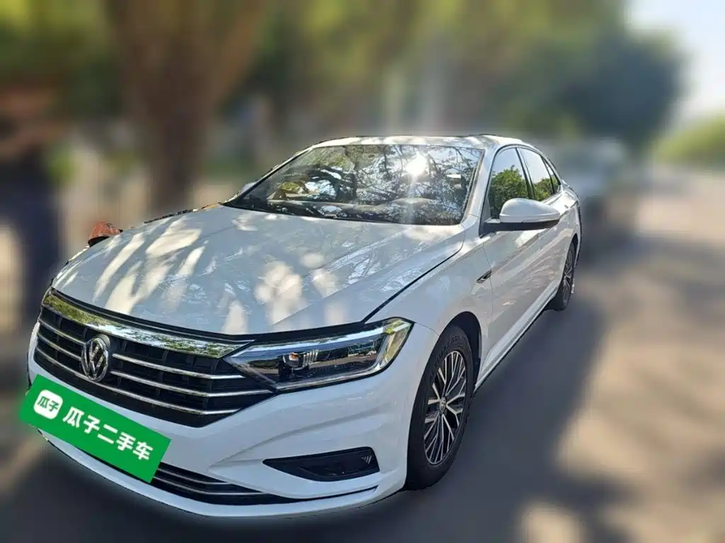 Volkswagen Sagitar