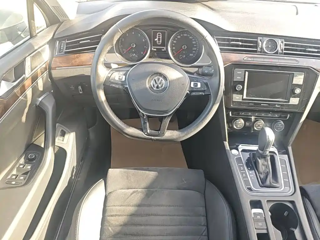 Volkswagen Magotan — миниатюра 11