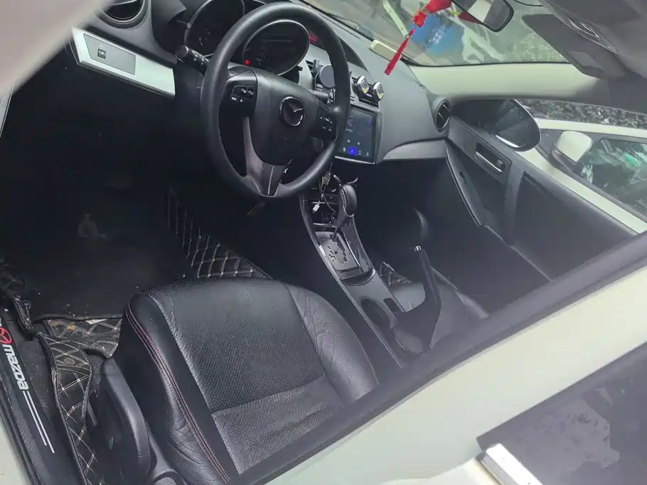 Mazda 马自达2(进口) — миниатюра 9