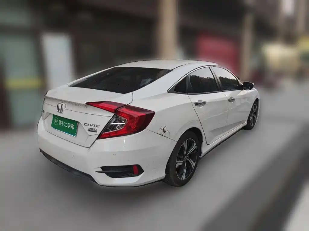 Honda Civic — миниатюра 4