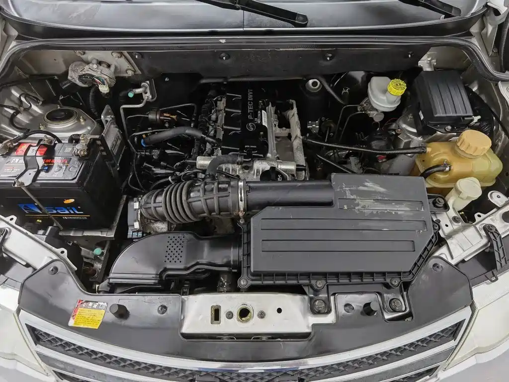 Wuling Hongguang — миниатюра 6