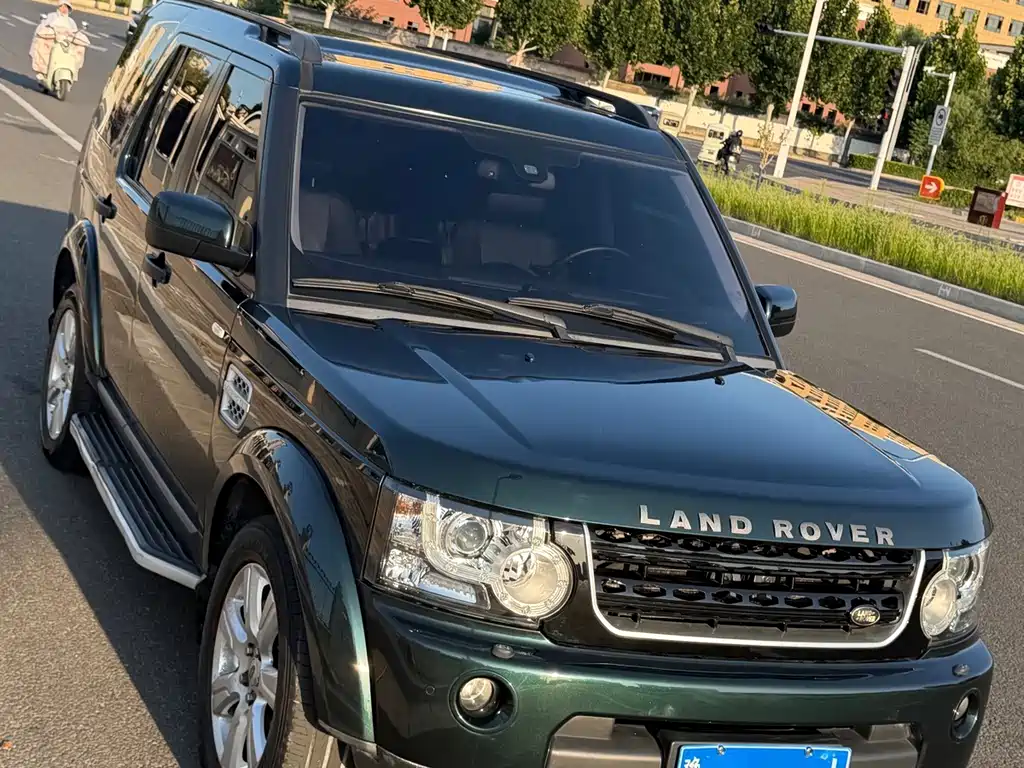 Land Rover Discovery — миниатюра 3
