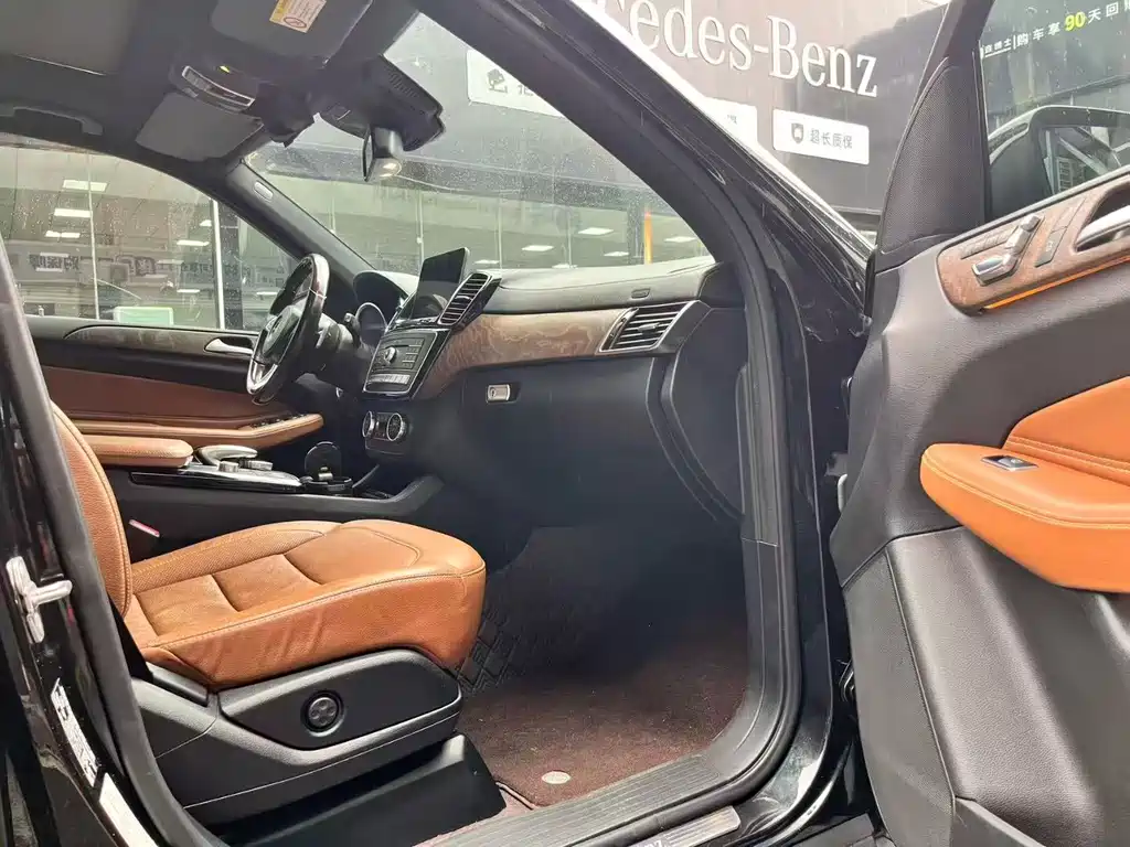 Mercedes-Benz GLS 2018 GLS 400 4MATIC Luxury