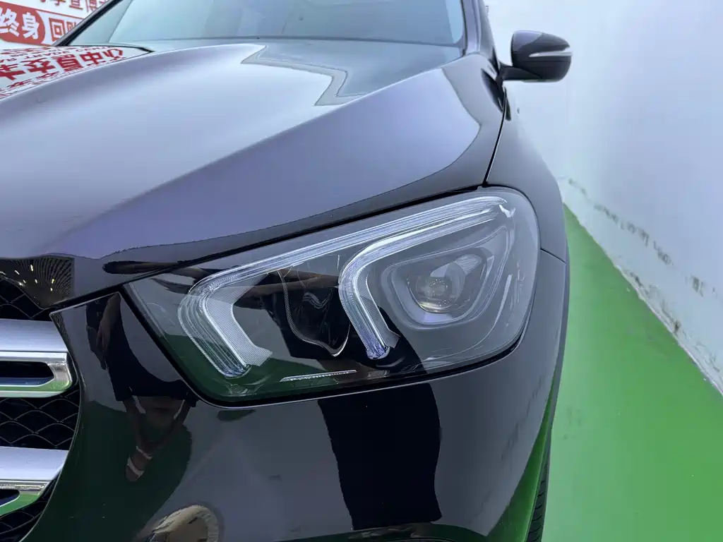 Mercedes-Benz GLE (Import) — миниатюра 33