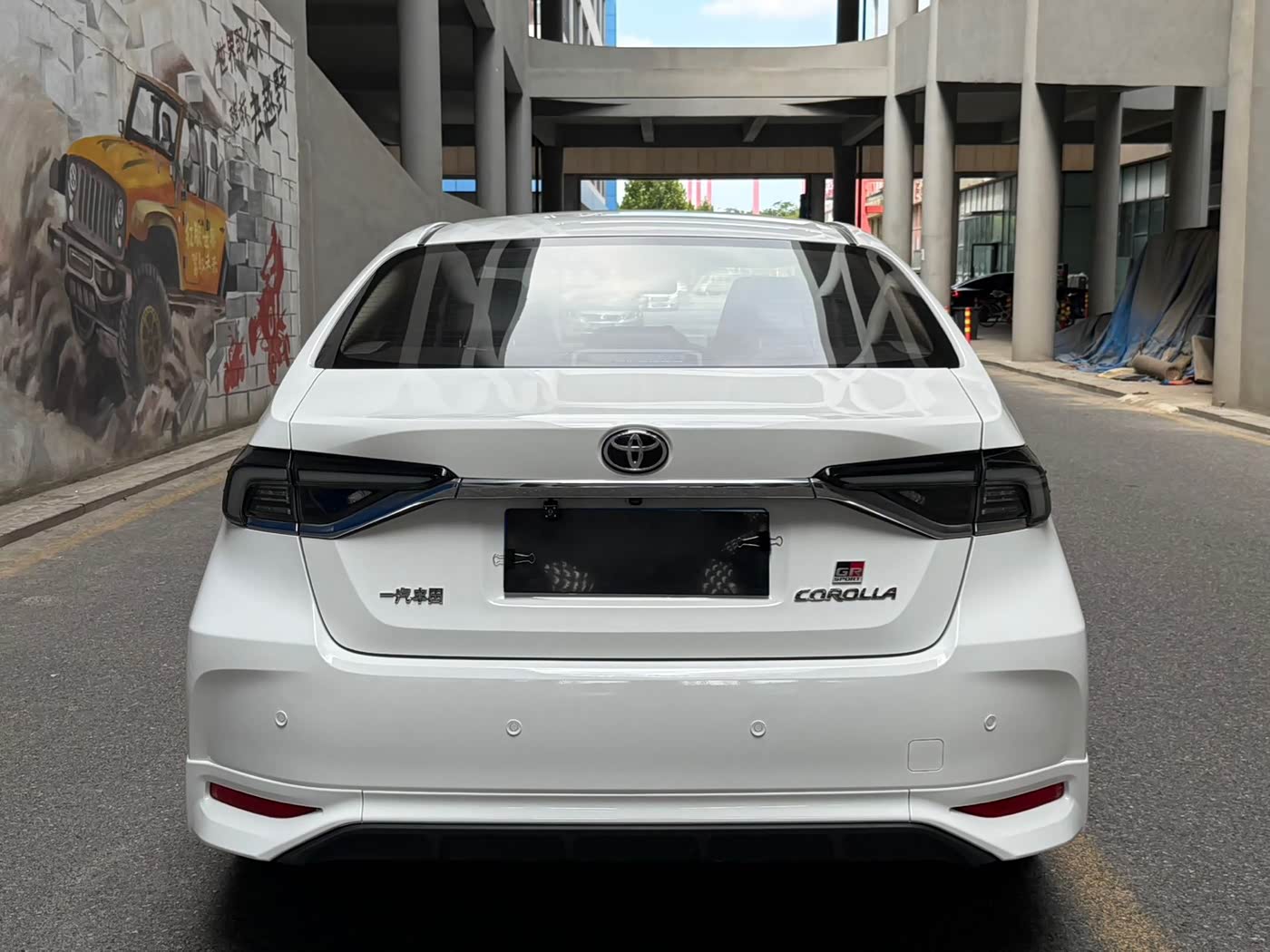 Toyota Corolla 1.5 л 2022 г. Белый, пробег 36000 км