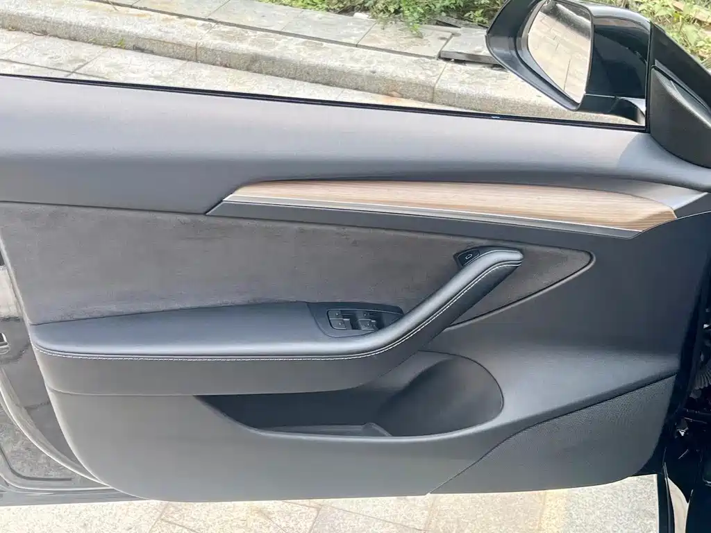 Tesla Model 3 — фотографии объявления, Фото 14