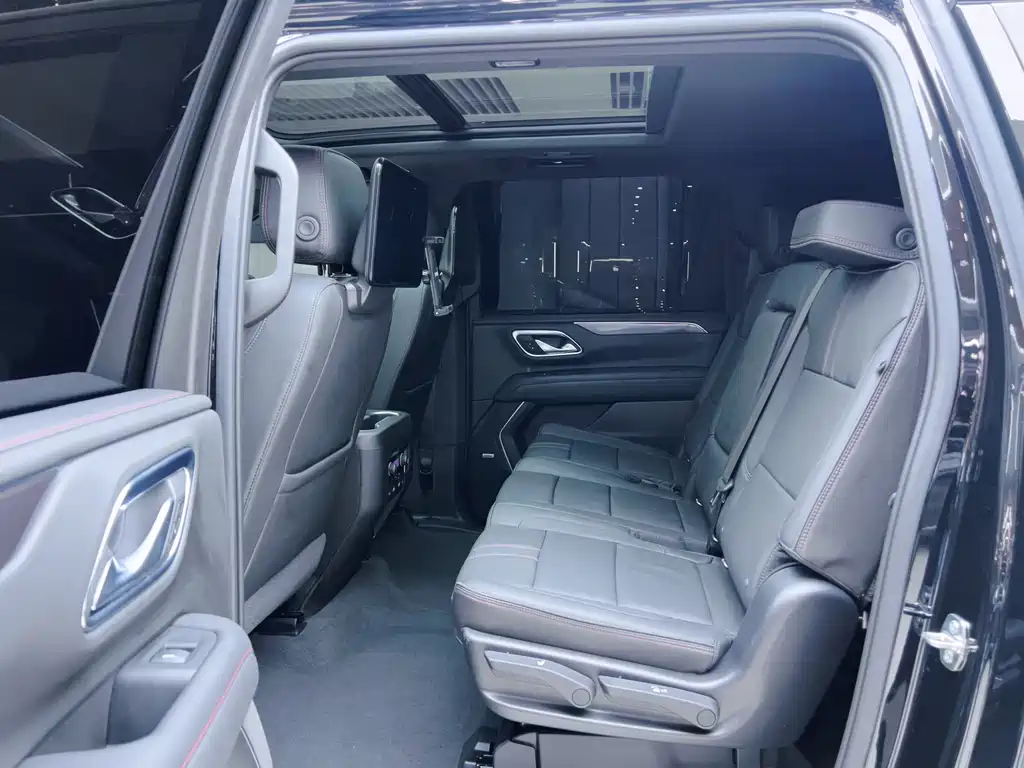 Chevrolet Suburban 2022 5.3L