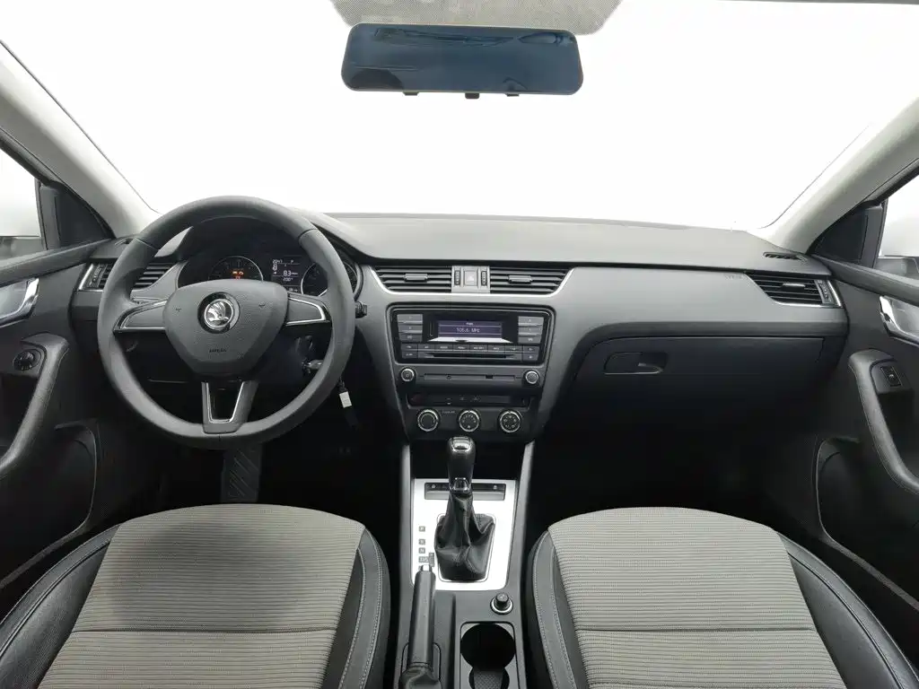 Skoda Octavia — миниатюра 5