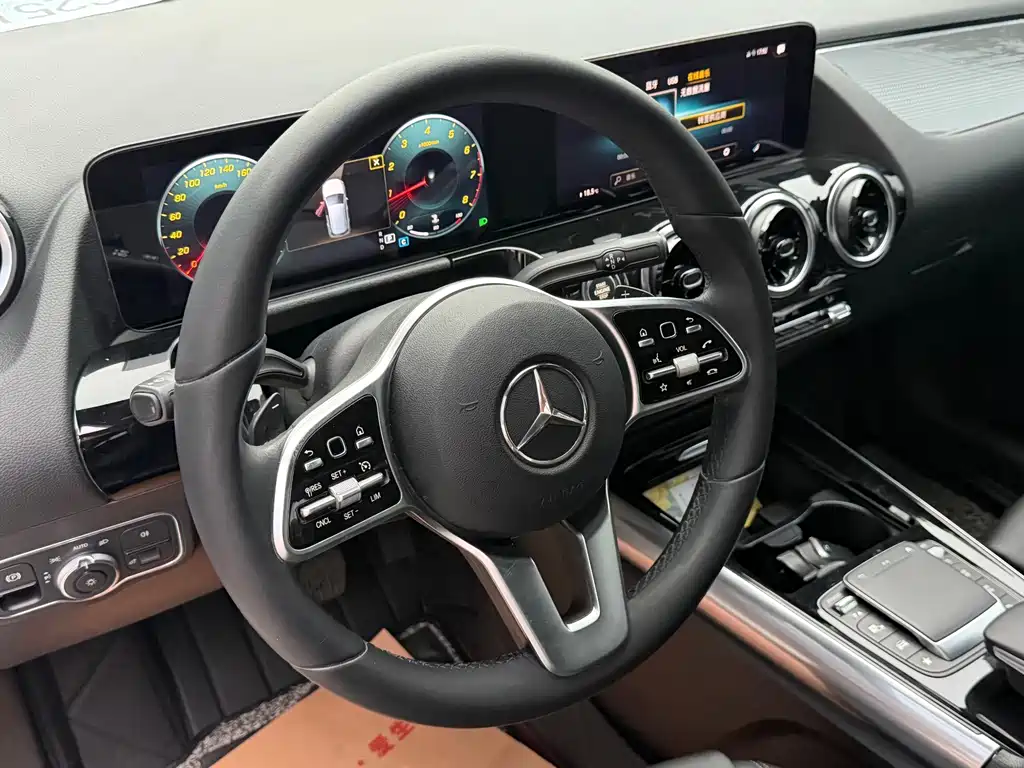 Mercedes-Benz B-Class — миниатюра 5