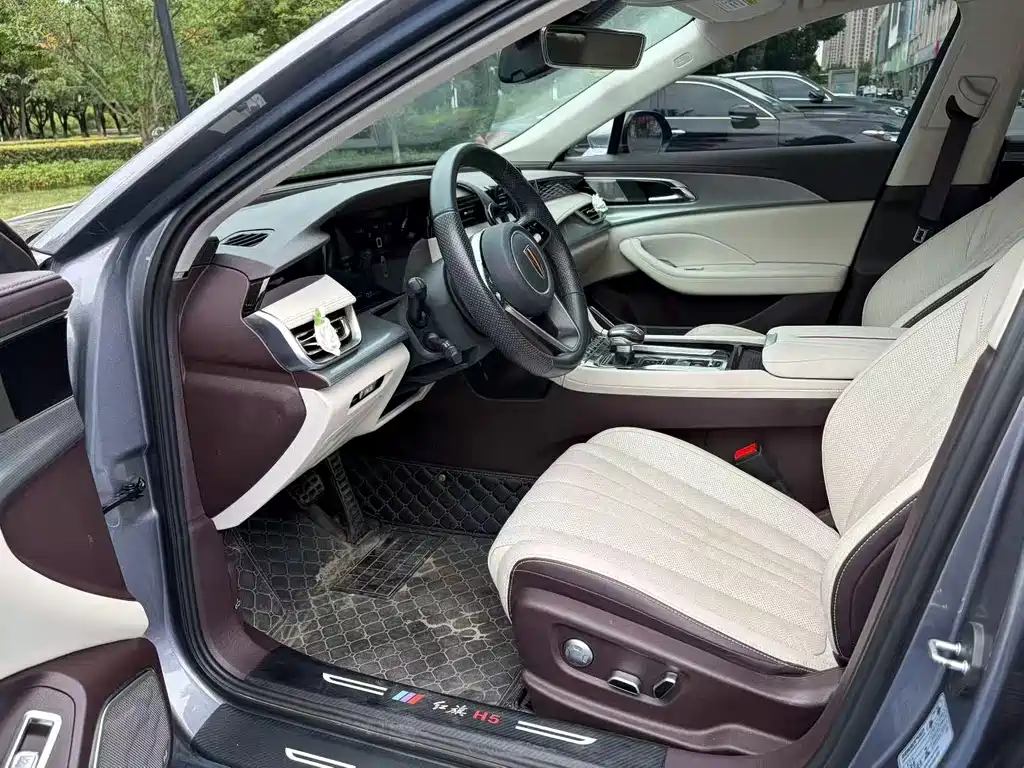 Hongqi H5 2023 1.5T DCT
