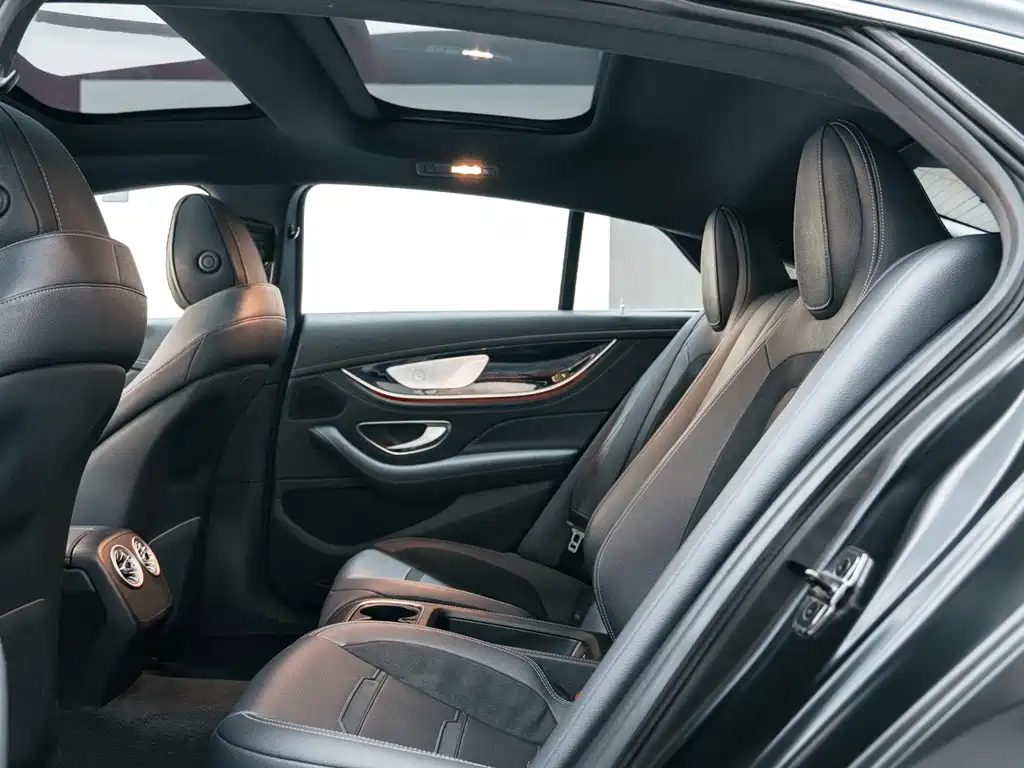 Mercedes-Benz AMG GT — миниатюра 9