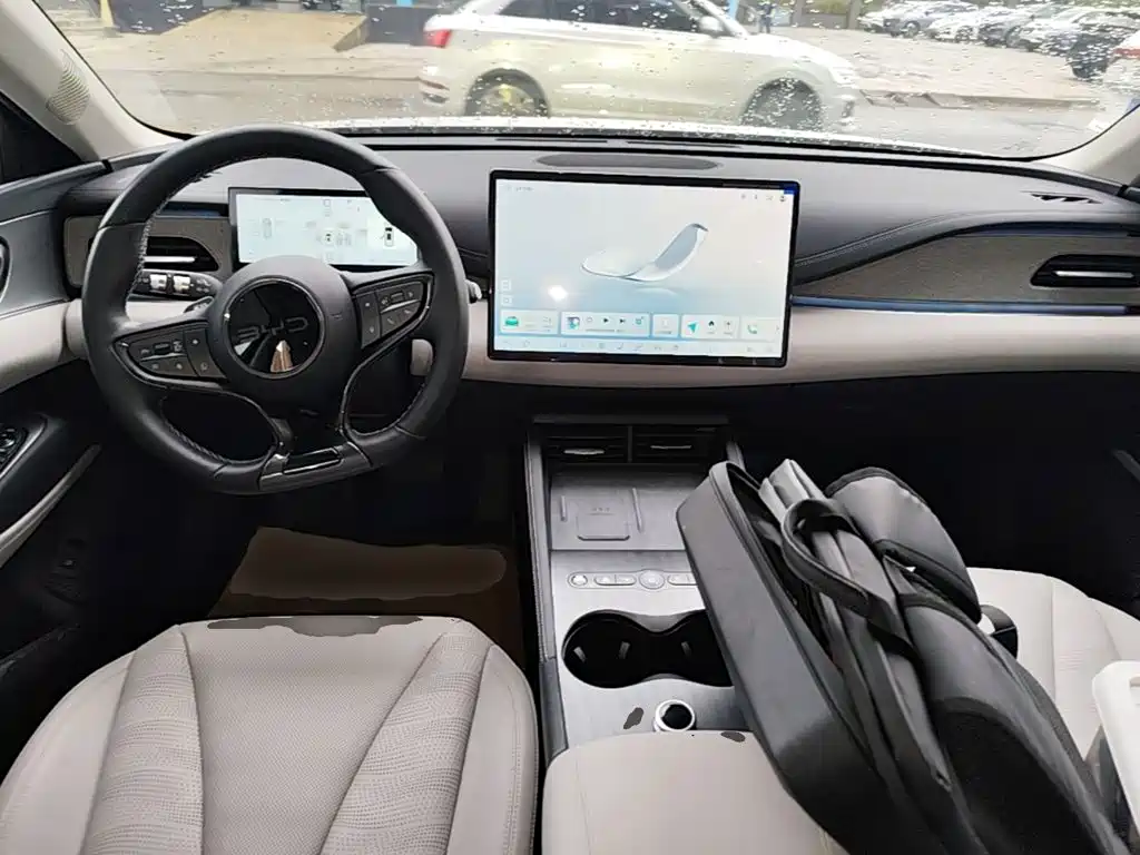 BYD Seal 06 DM-i Touring — миниатюра 10