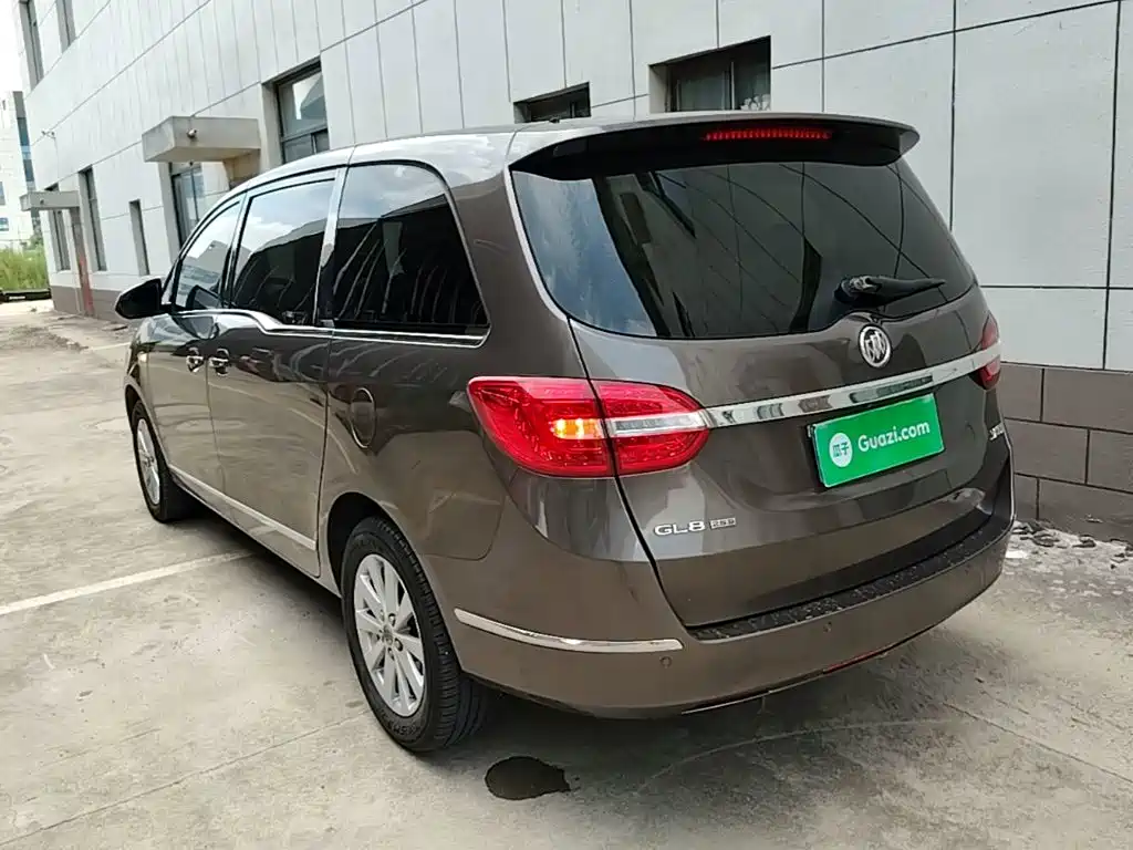 Buick GL8 2017 25S Luxury V