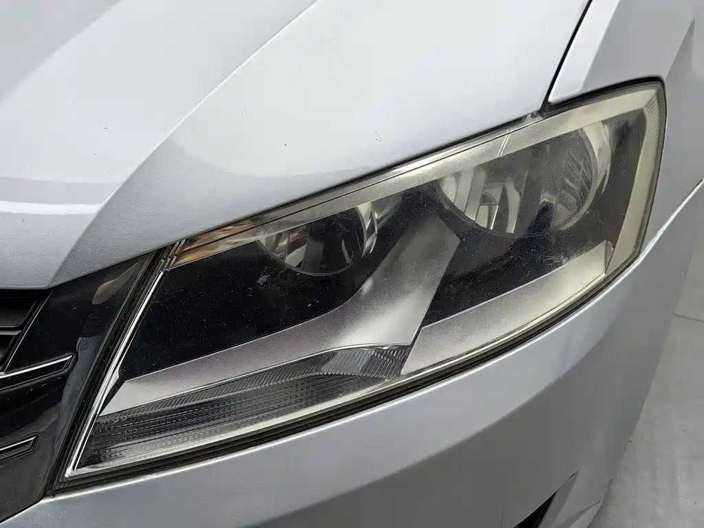Volkswagen Lavida — миниатюра 7