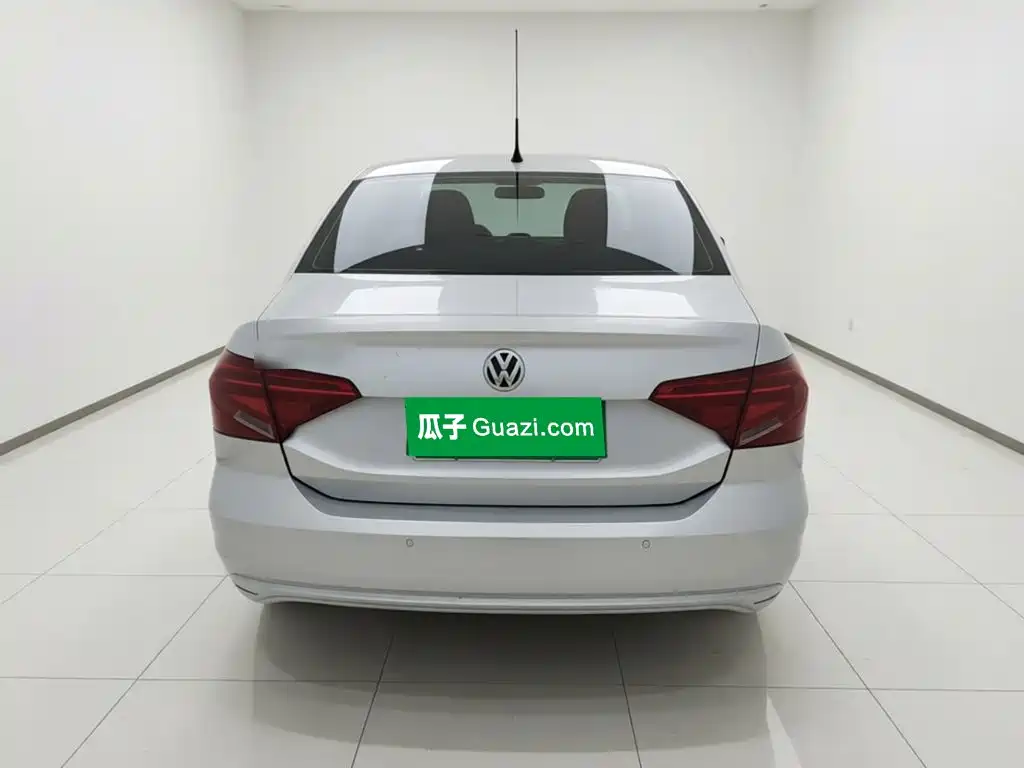 Volkswagen Jetta — миниатюра 3