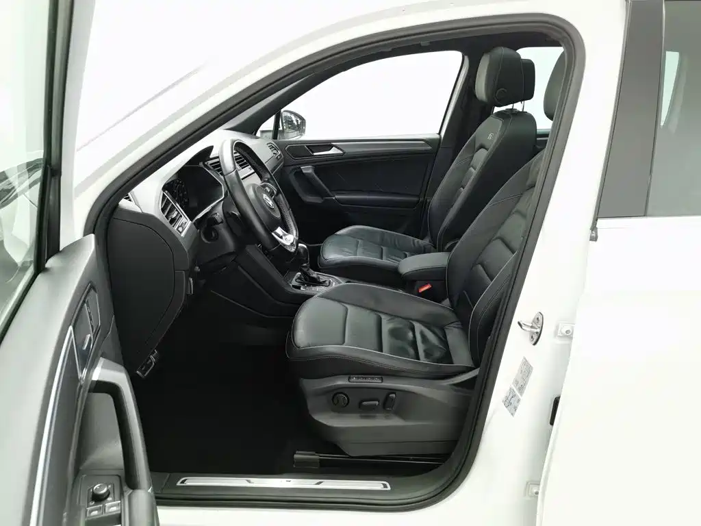 Volkswagen Tiguan — миниатюра 10