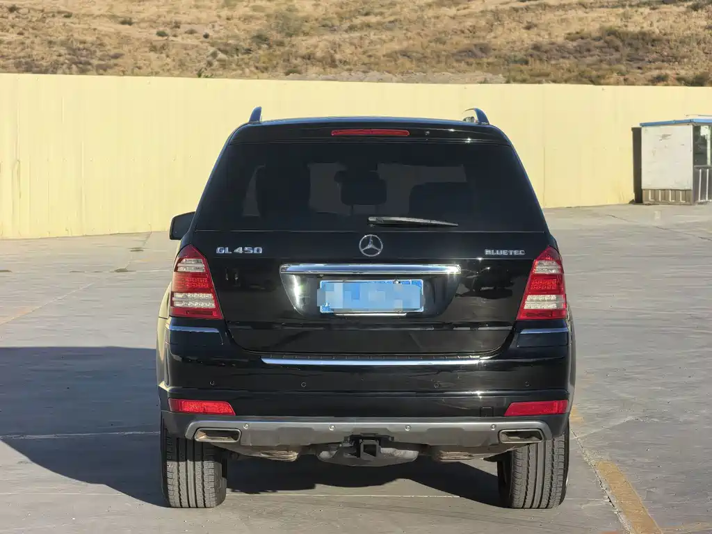 Mercedes-Benz GL-Class — миниатюра 8