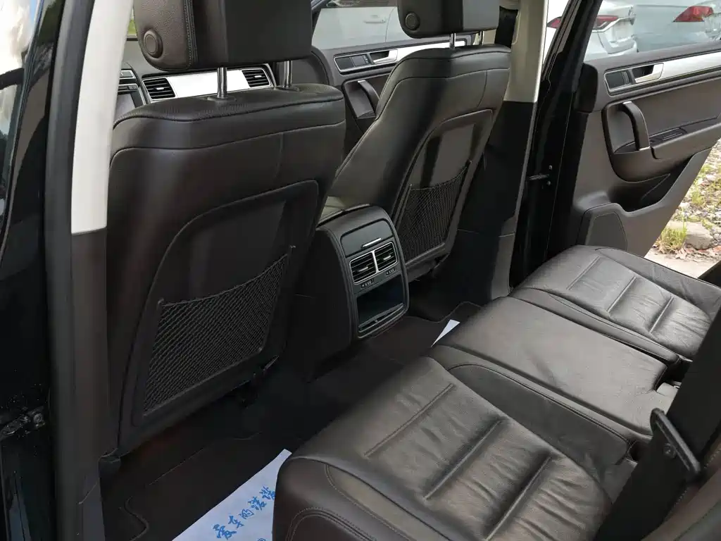 Volkswagen Touareg — миниатюра 9