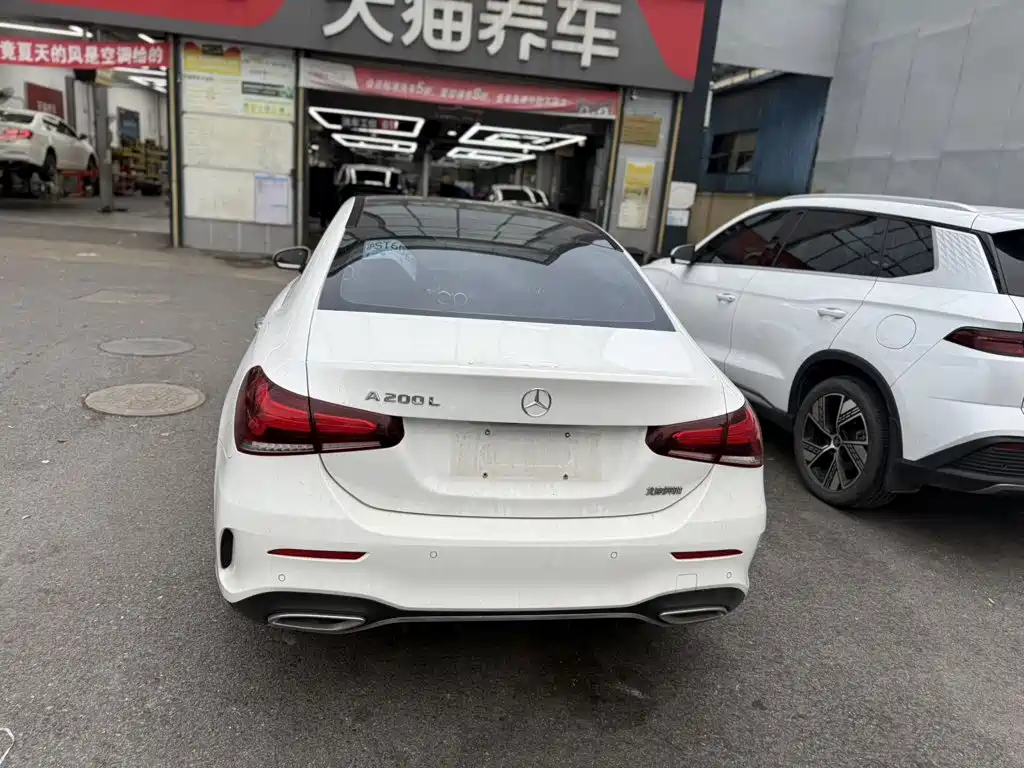 Mercedes-Benz A-Class — миниатюра 8